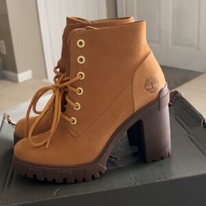 Timberland Heel Boots, size 7